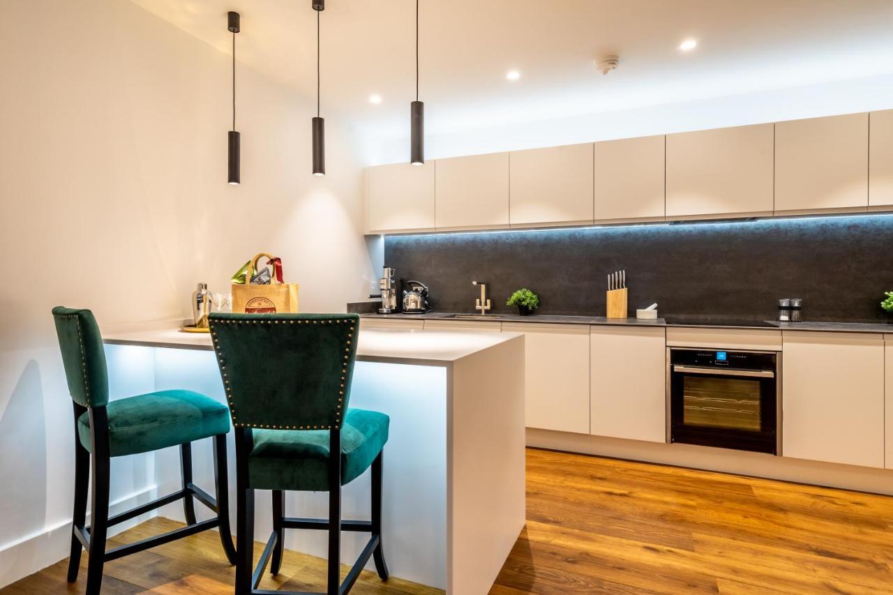 112 @ Ryedale House York